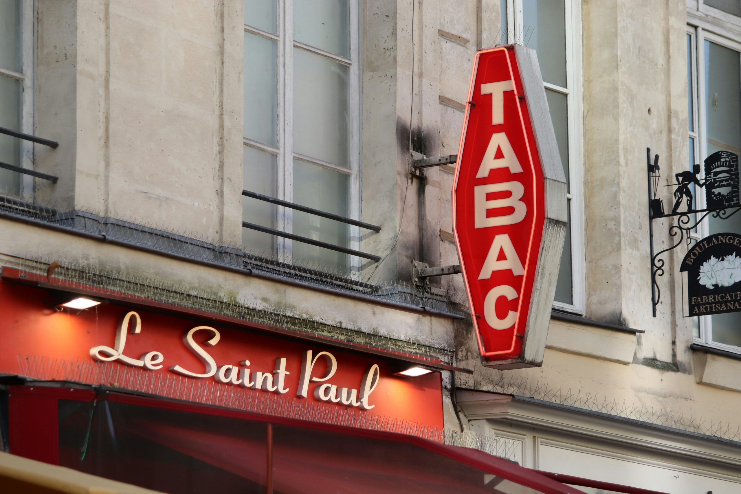 Immagine in evidenza di Hello World